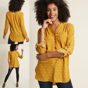 Modcloth Mustard Raccoon Print Tunic Blouse 🦝